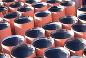Дизельное топливо,  бензин,  битум (фасованный,  наливом) из РФ